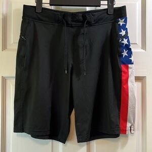 Hylete Flag Above Knee Compression Performance Shorts - Size Small